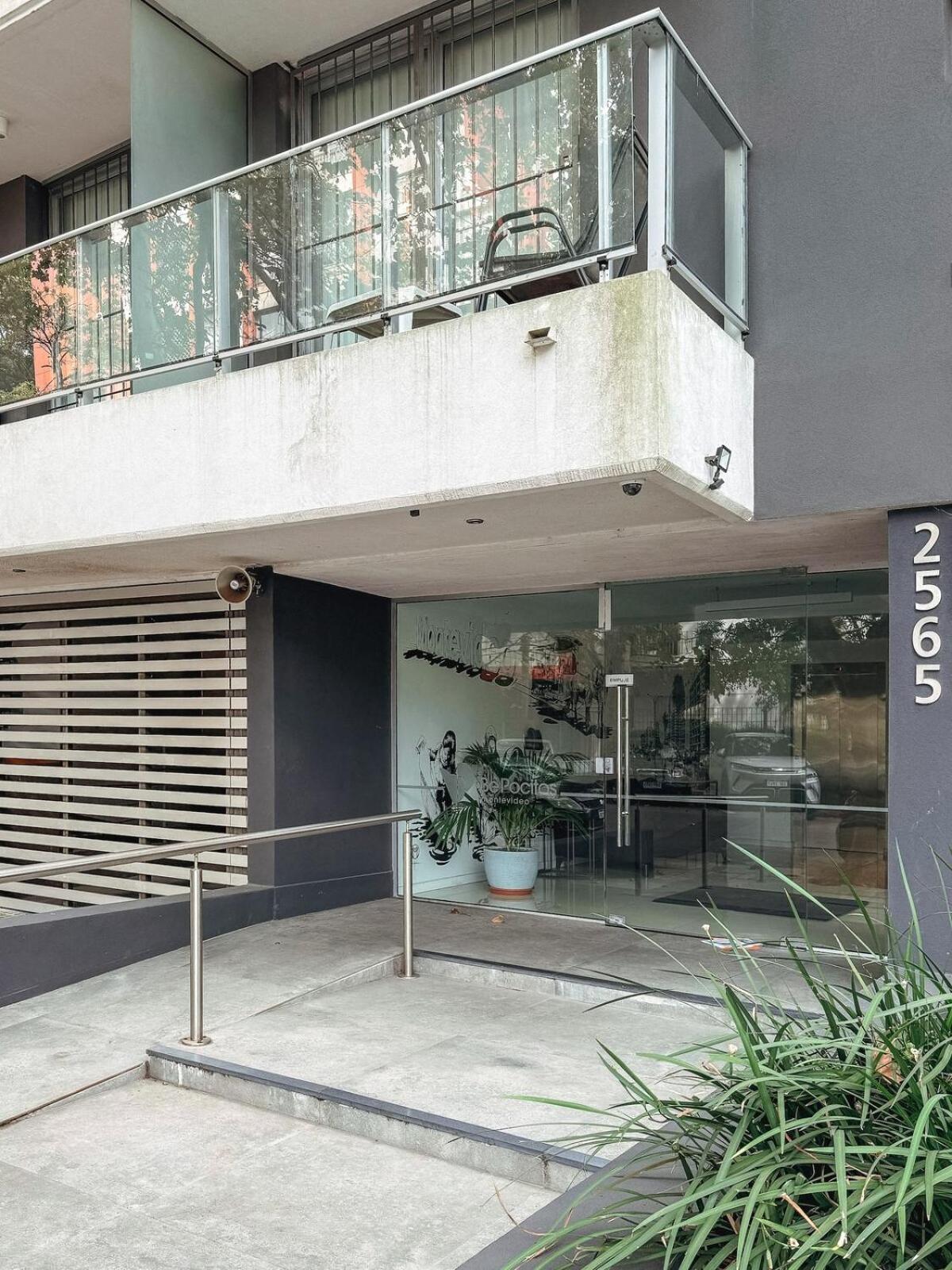 Apartamento Moderno En Pocitos Hasta 4 Personas Montevideo