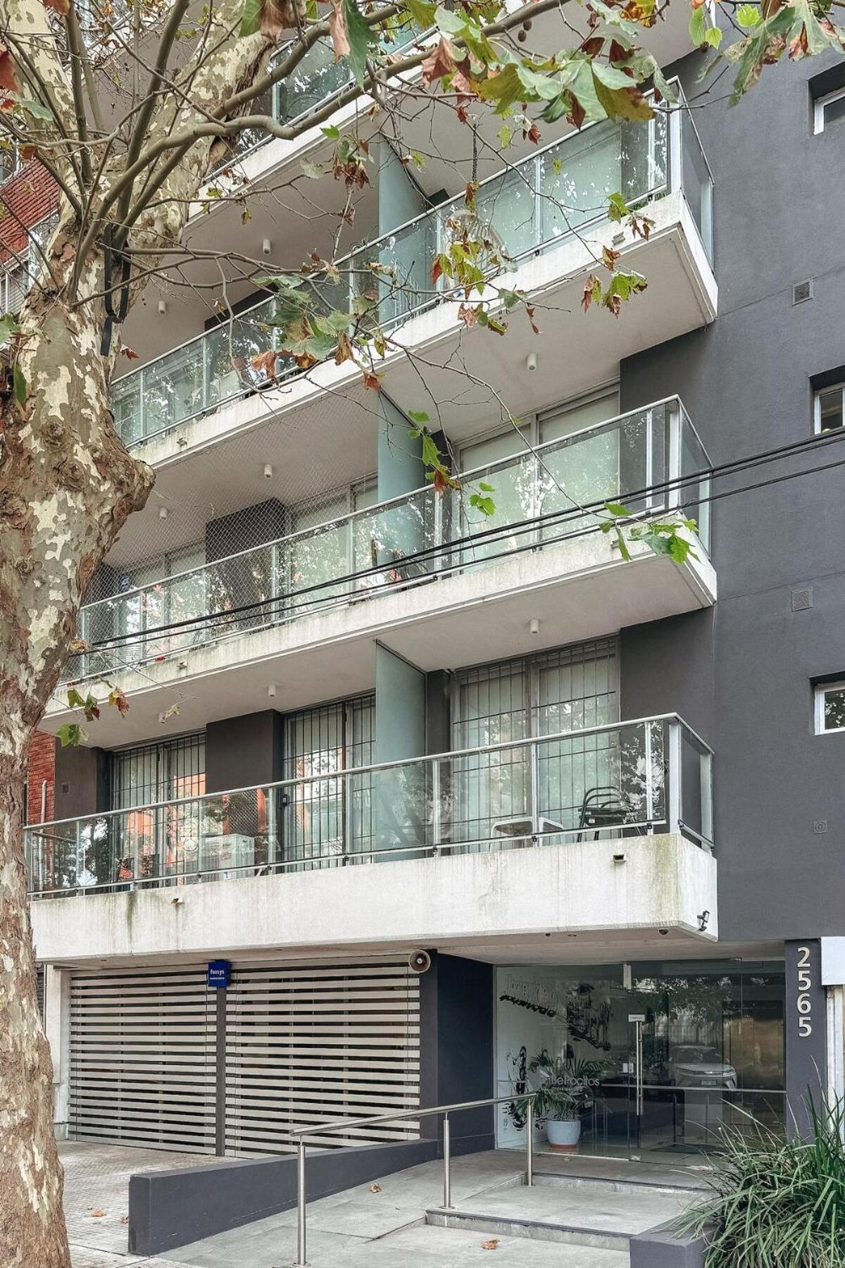Apartamento Moderno En Pocitos Hasta 4 Personas *